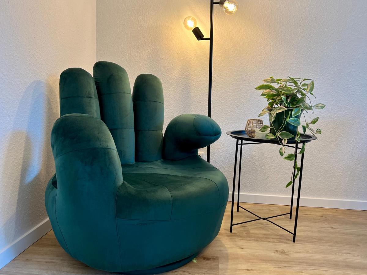 Design Apartment Mit Balkon - Kueche - Netflix Essen Ngoại thất bức ảnh